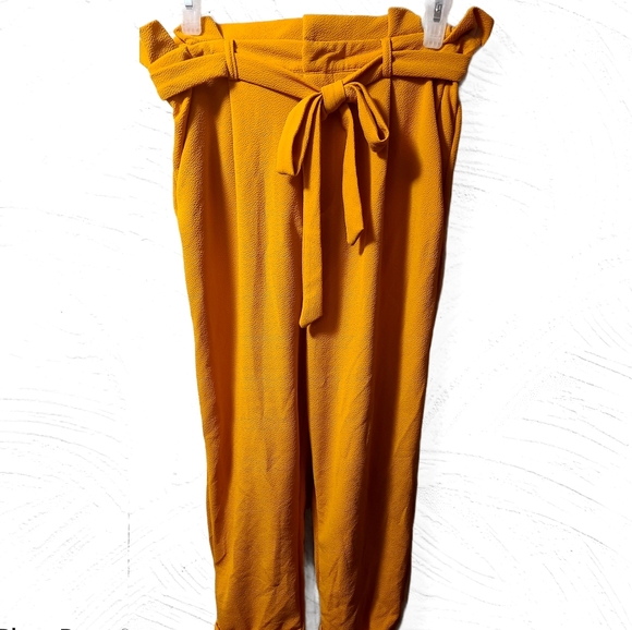 Dress pants - Picture 2 of 2